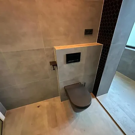 Stilvolles Premium-apartment In Wuppertal-elberfeld Wuppertal