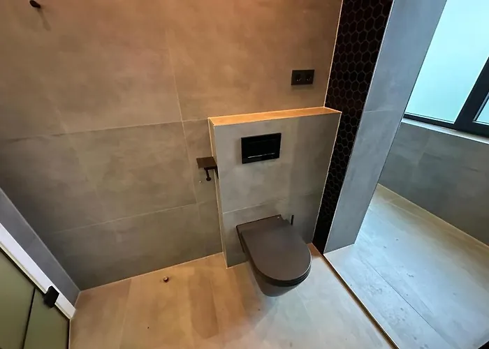 Stilvolles Premium-apartment In Wuppertal-elberfeld Wuppertal